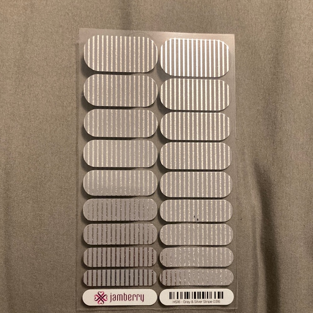 🧡 Jamberry Nail Wraps - Gray & Silver Stripe NEW FULL SHEET
